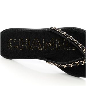 Lambskin CC Chain Thong Sandals 42 Black